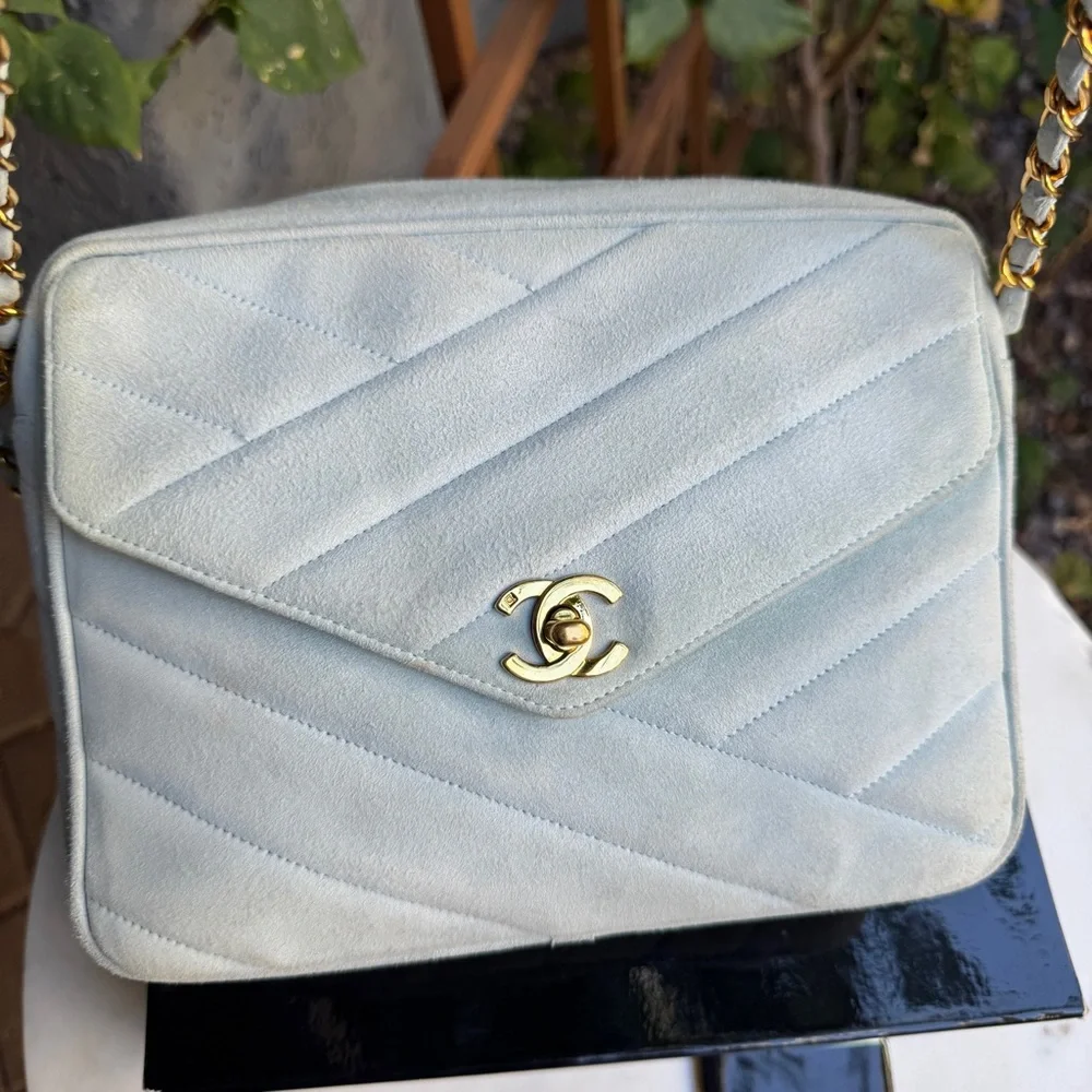 CHANEL 90s vintage